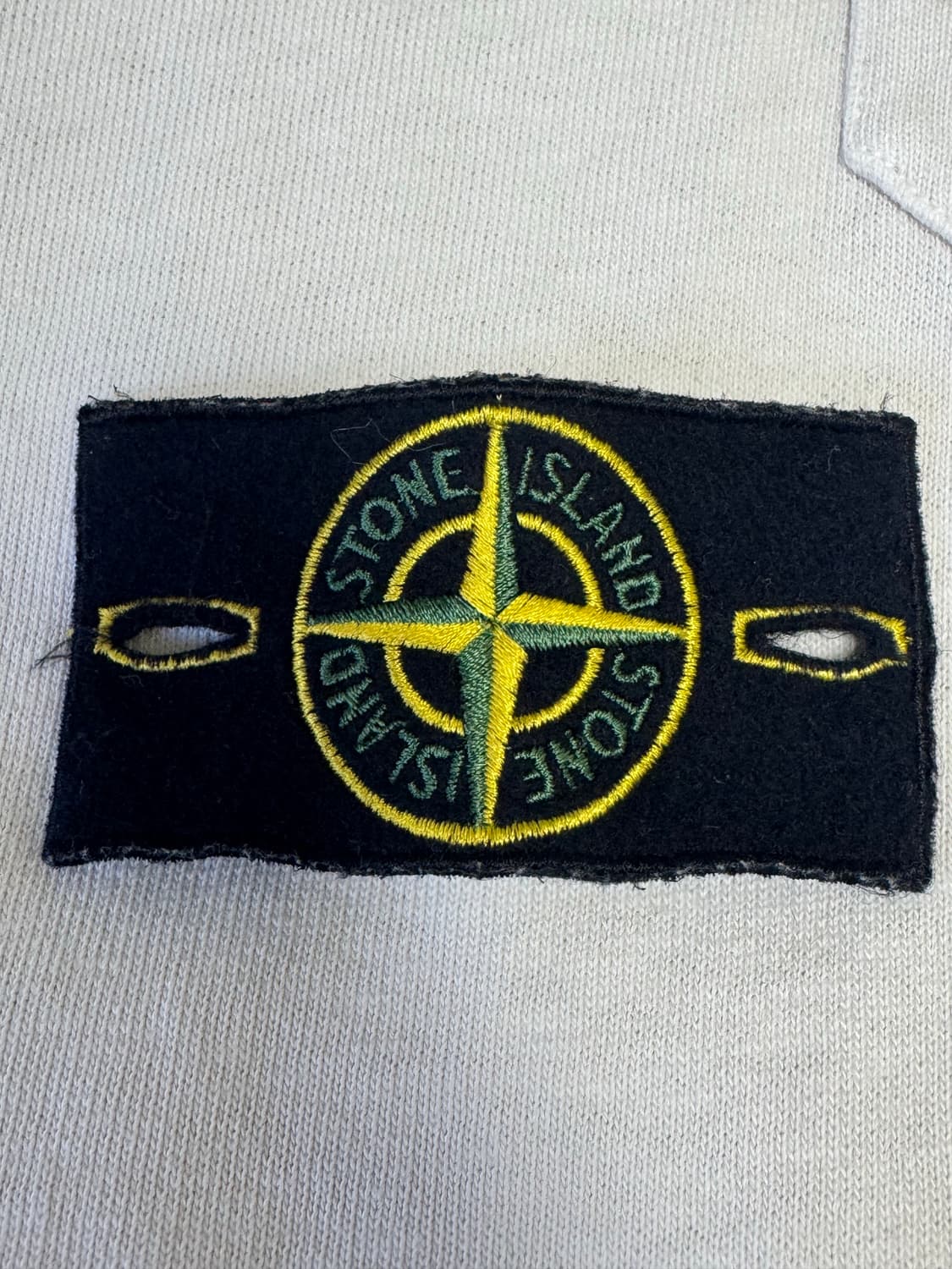 [M]스톤아일랜드 화이트 포켓 맨투맨 롱슬리브 상품이미지3