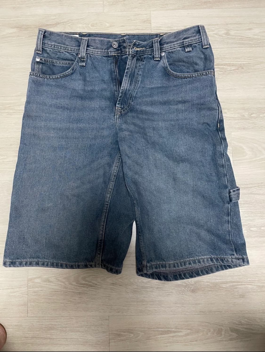 ZARA 카펜터 데님 반바지(사이즈: EU42) 상품이미지1