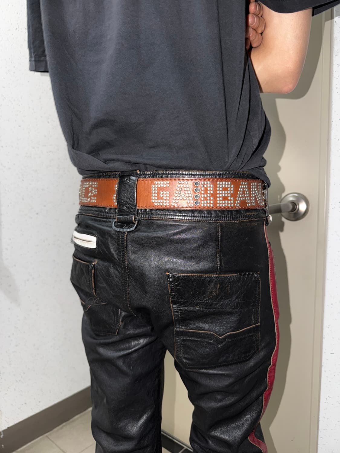 돌체앤가바나 스터드 로고 벨트 상품이미지1