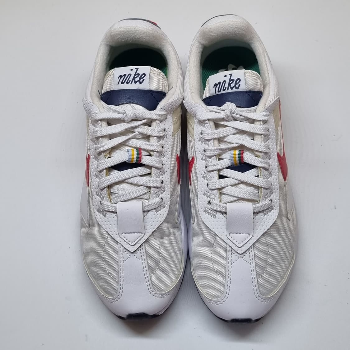 나이키 에어맥스 프리데이 여성운동화 235. 상품이미지2