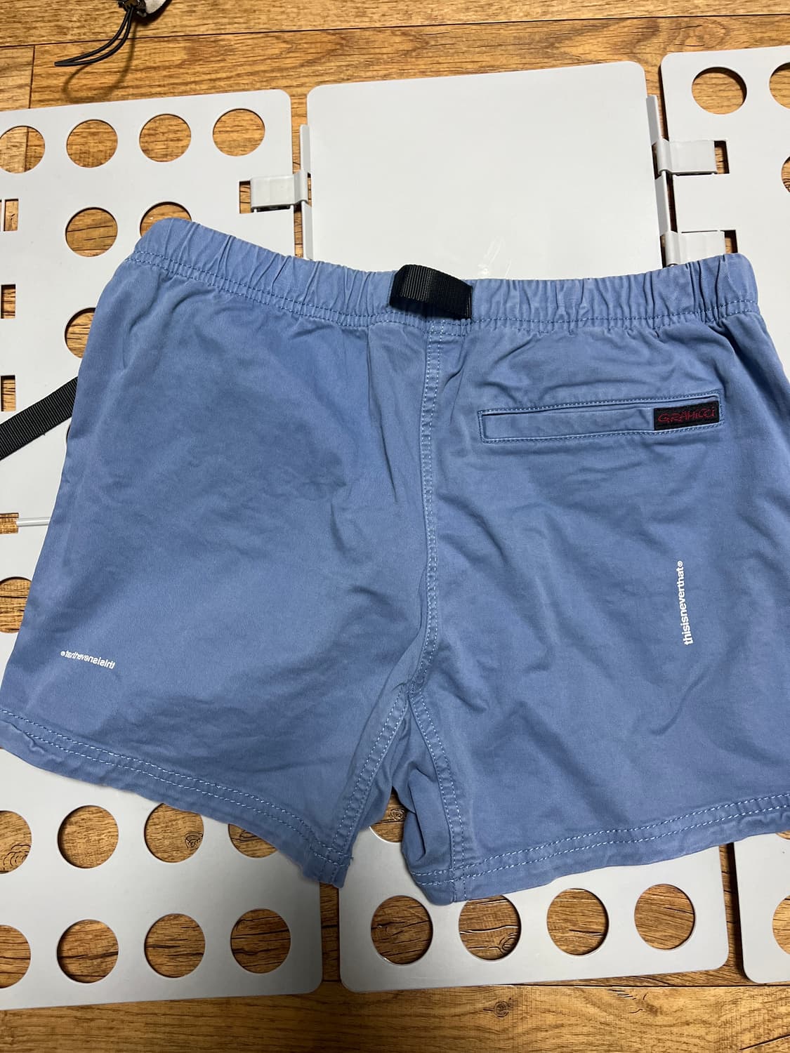 디스이즈네버댓 x 그라미치 콜라보 쇼츠 여성용 m 상품이미지4