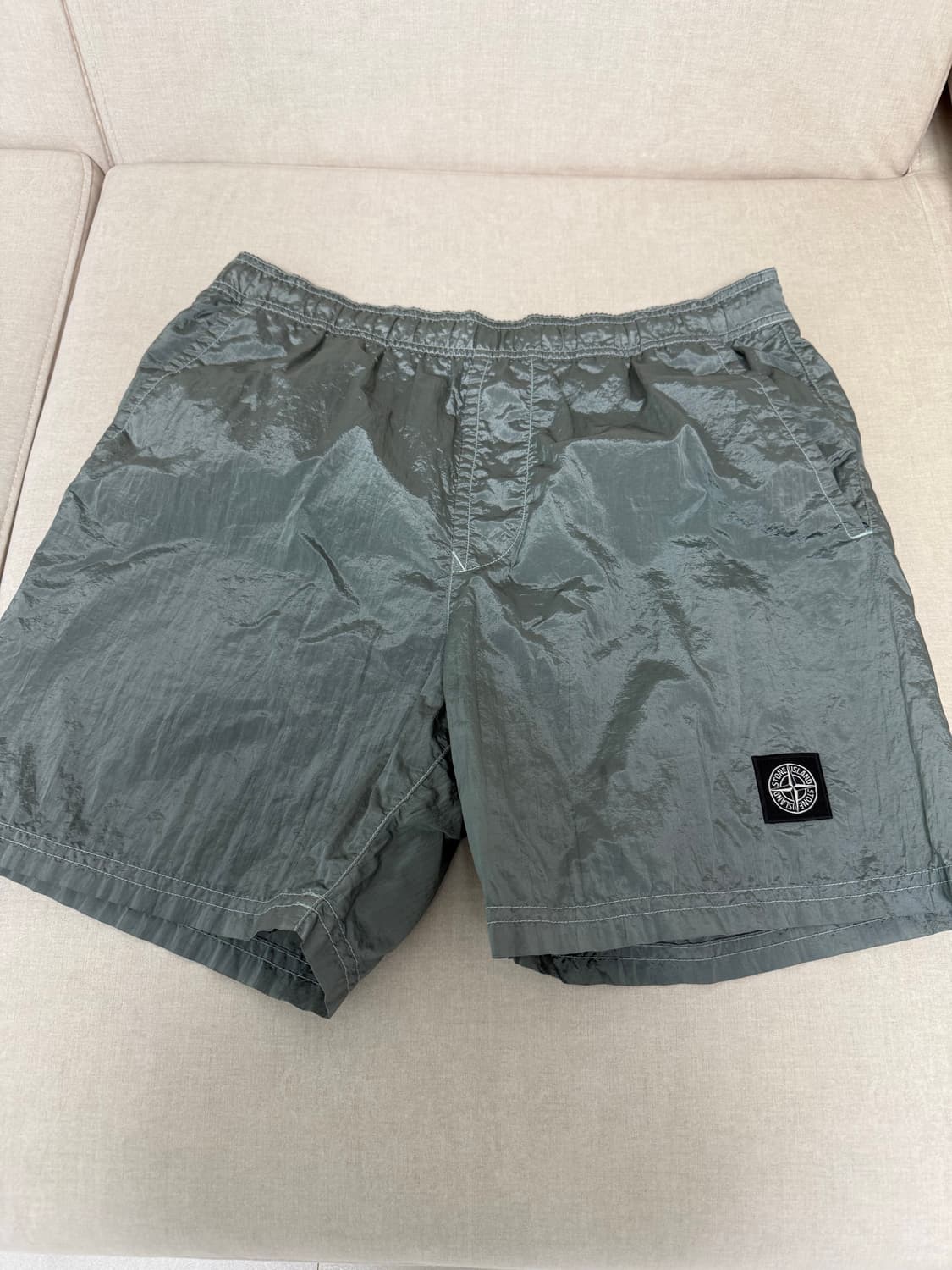 스톤아일랜드 22SS 나일론메탈 반바지 아쿠아 M 상품이미지1