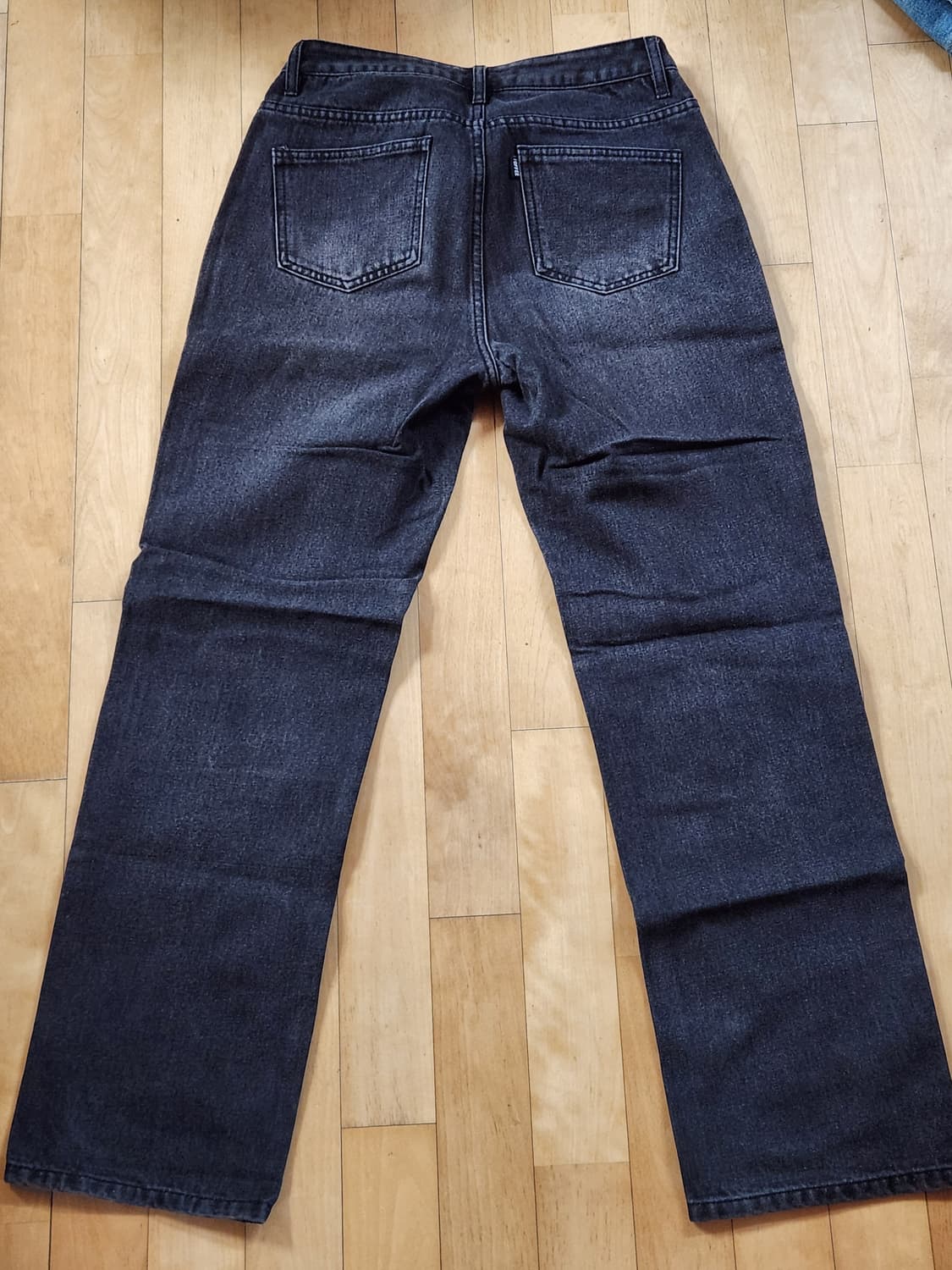 토피 청바지 팝니다. 상품이미지6