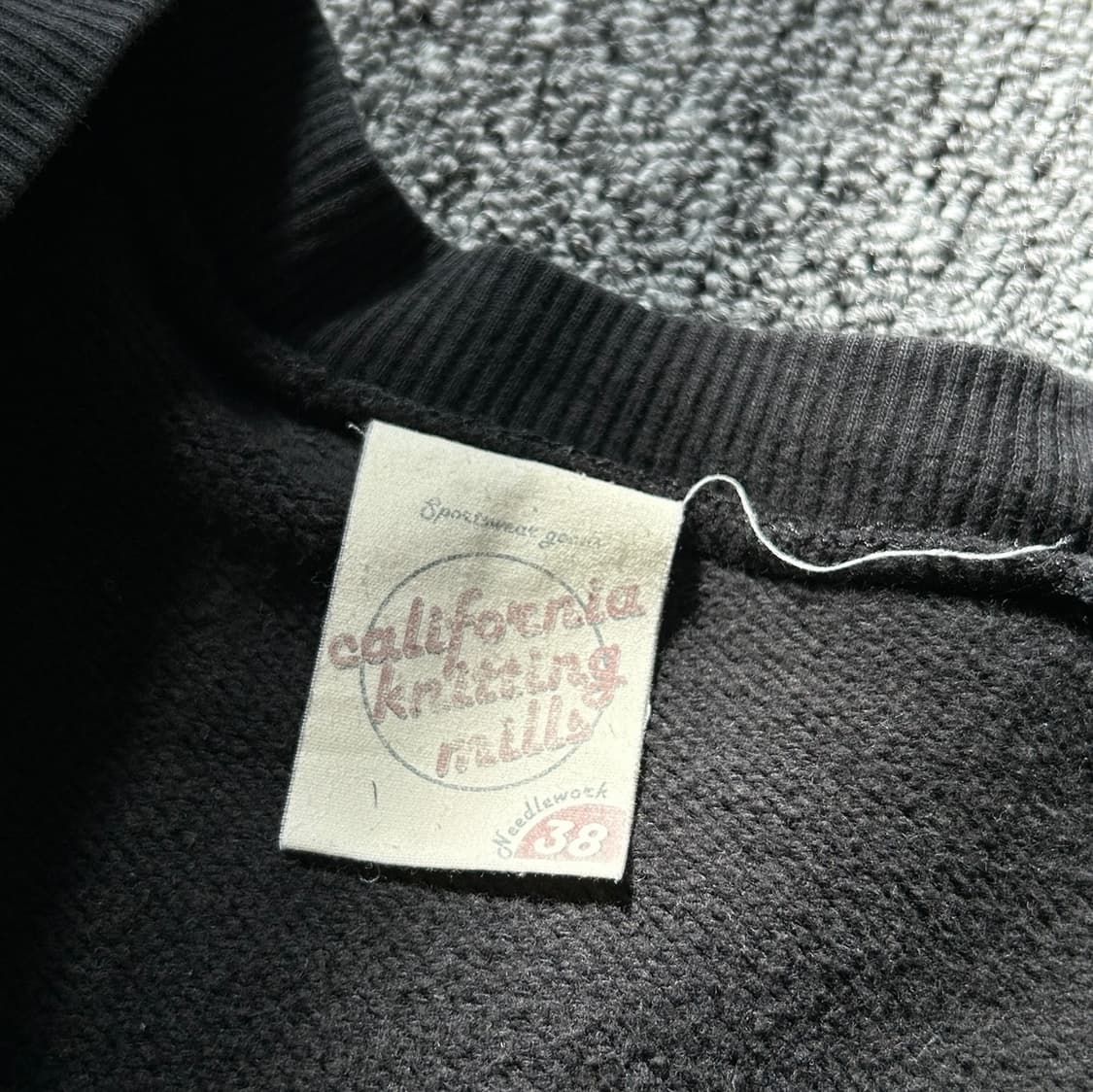 니들워크 Mc connell club 스웻셔츠 상품이미지8