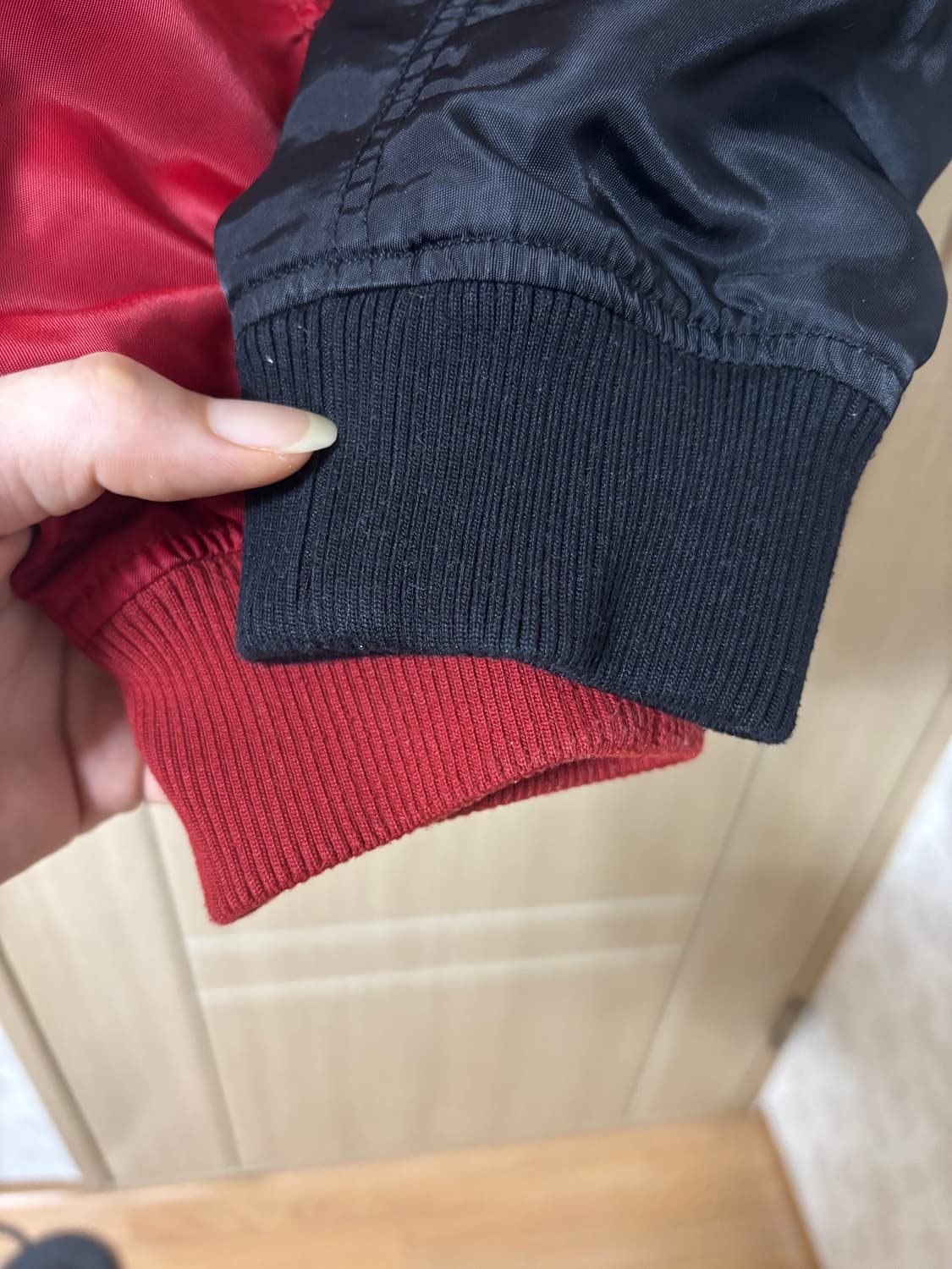 에비수 레드/블랙 봄버 자켓 상품이미지6