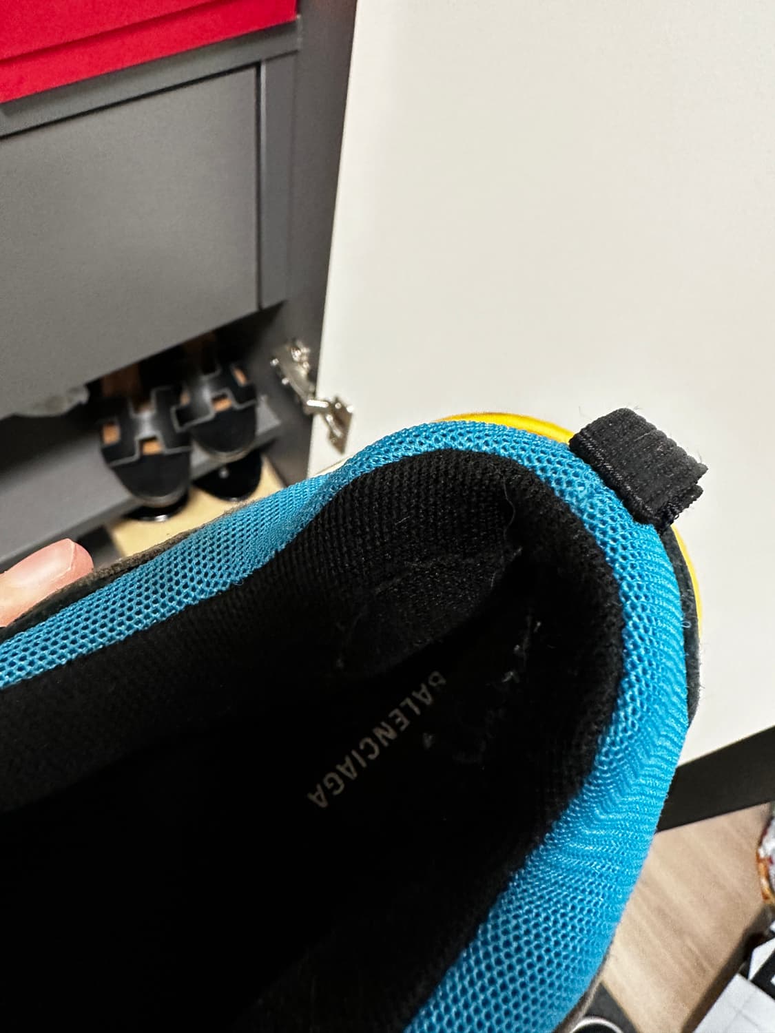 발렌시아가 트리플 에스 멀티컬러 40 상품이미지6