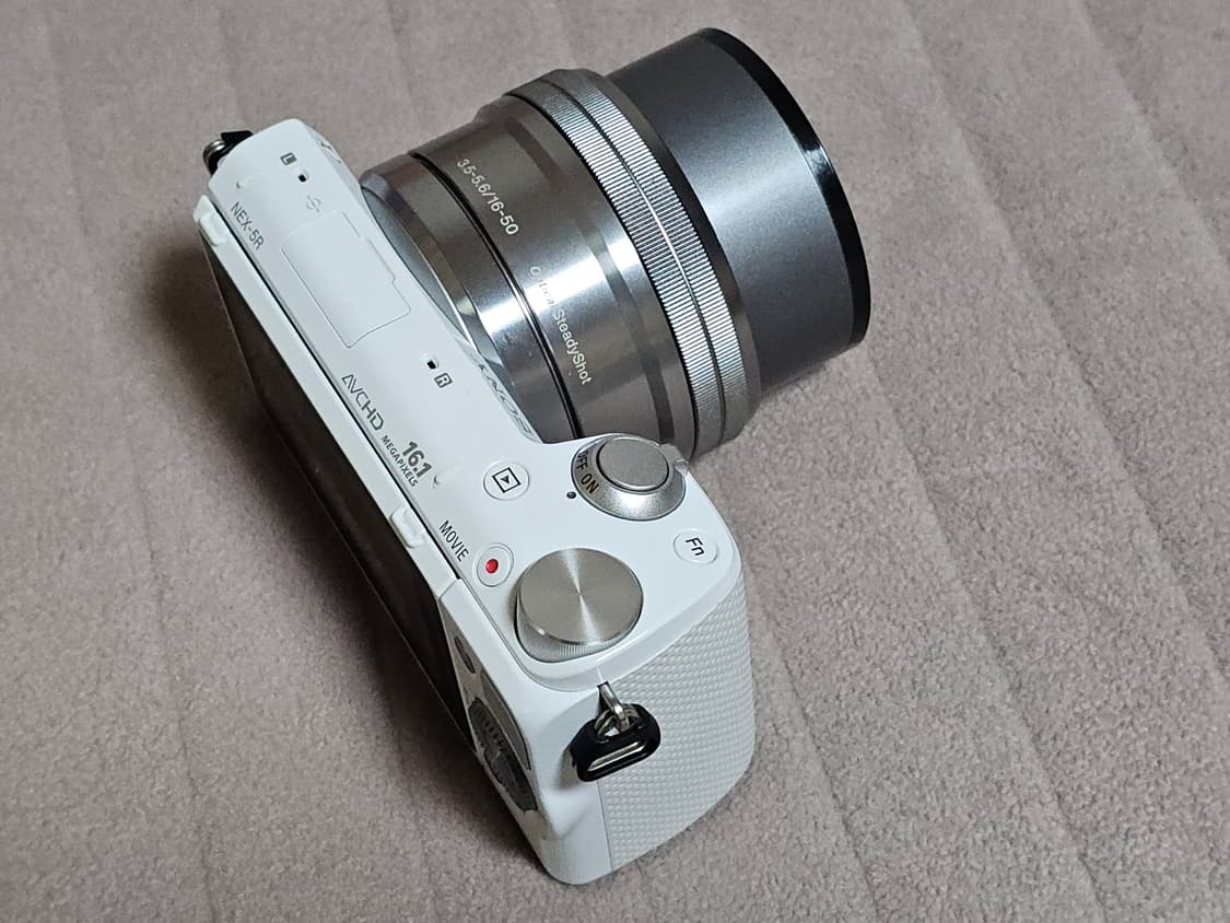 소니 NEX-5R 미러리스 카메라 화이트 상품이미지8