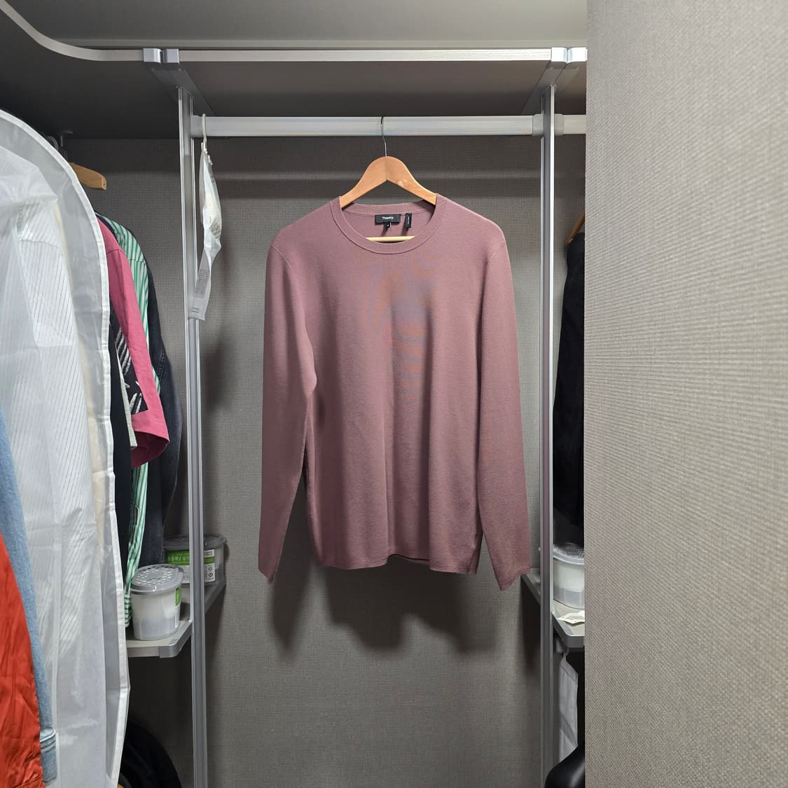 띠어리/ 도베르 파인 빌렌 크루넥 니트 / 갈라 / M 상품이미지1