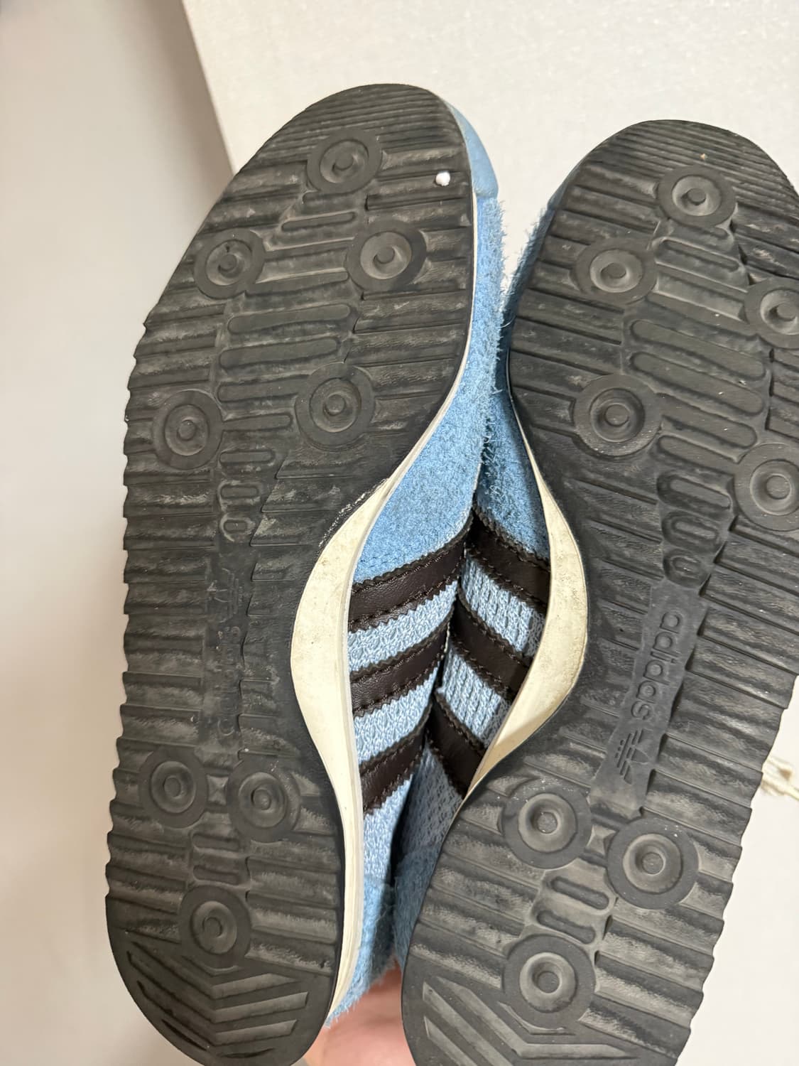 아디다스 웨일즈보너 SL76 애쉬블루 270 싸게 팔아요.  상품이미지2