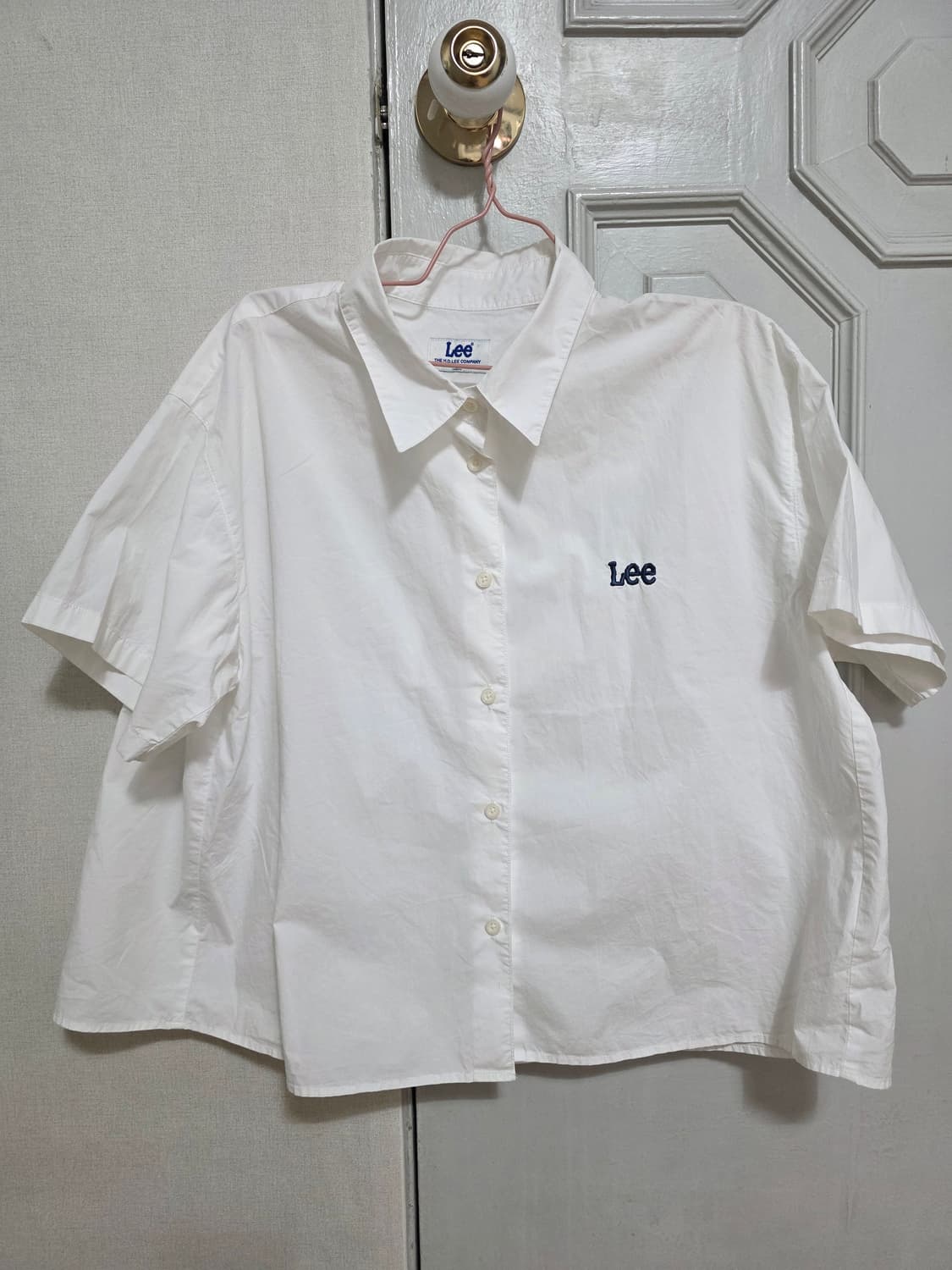 Lee 화이트 크롭 셔츠 상품이미지1