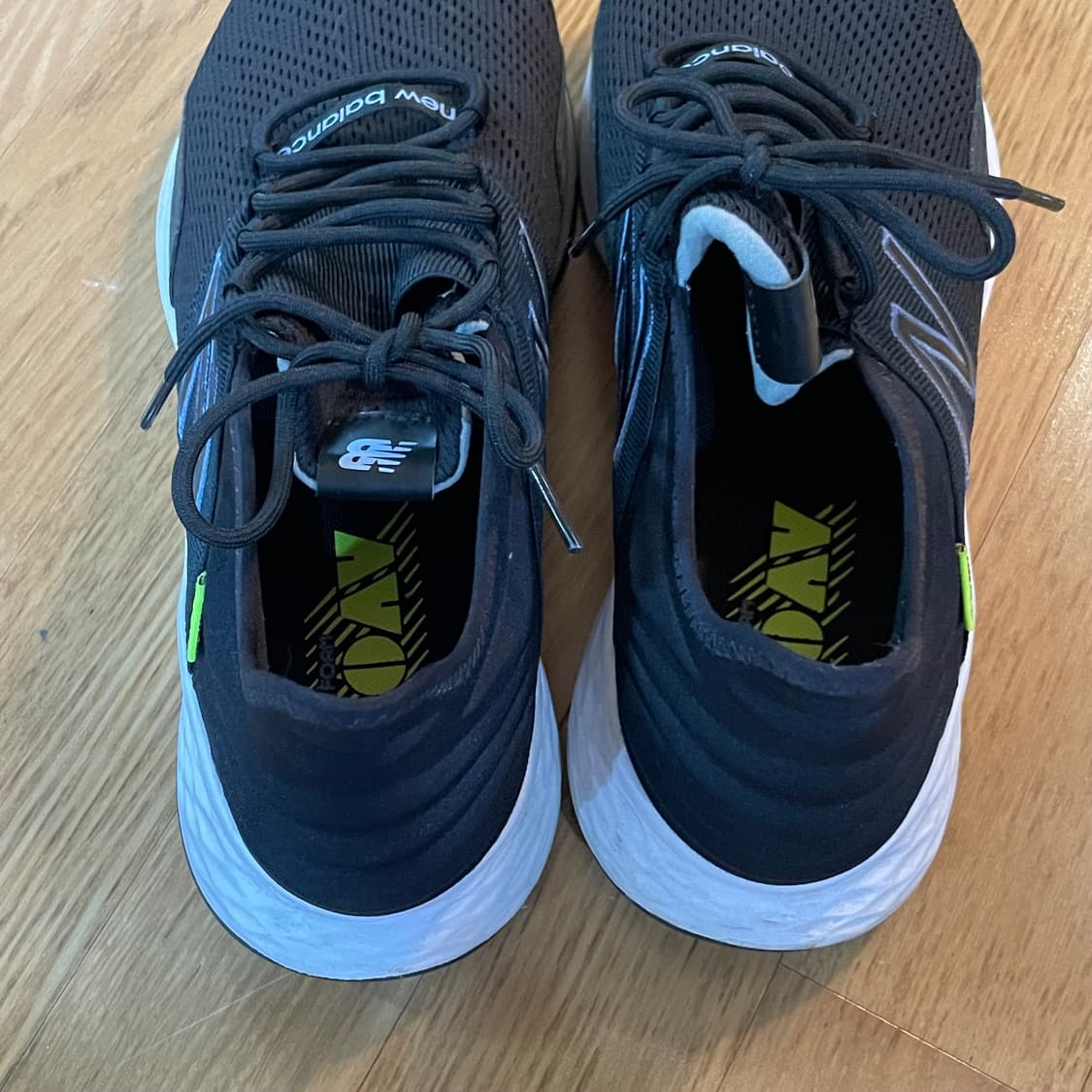 뉴발란스 로브 런닝화 285 상품이미지7