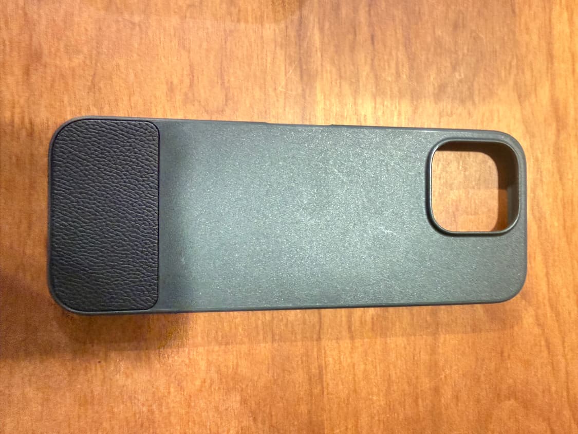 Clicks 아이폰16프로 키보드 케이스 상품이미지2