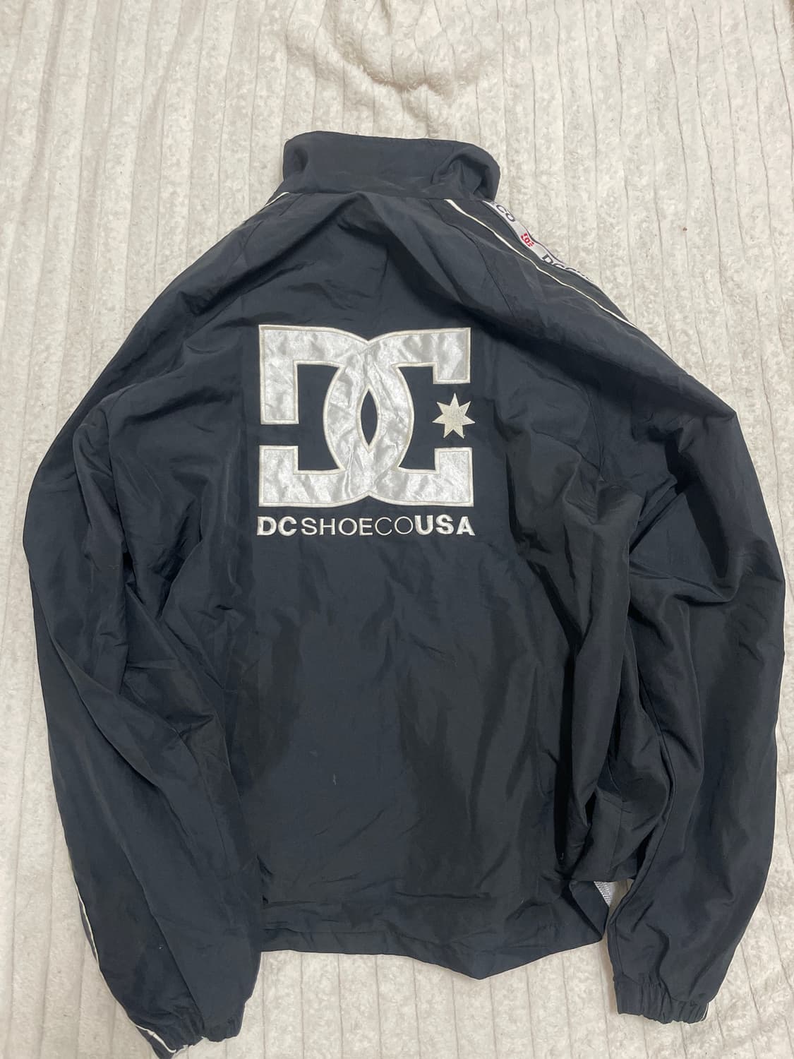 DC 백로고 바람막이 상품이미지1