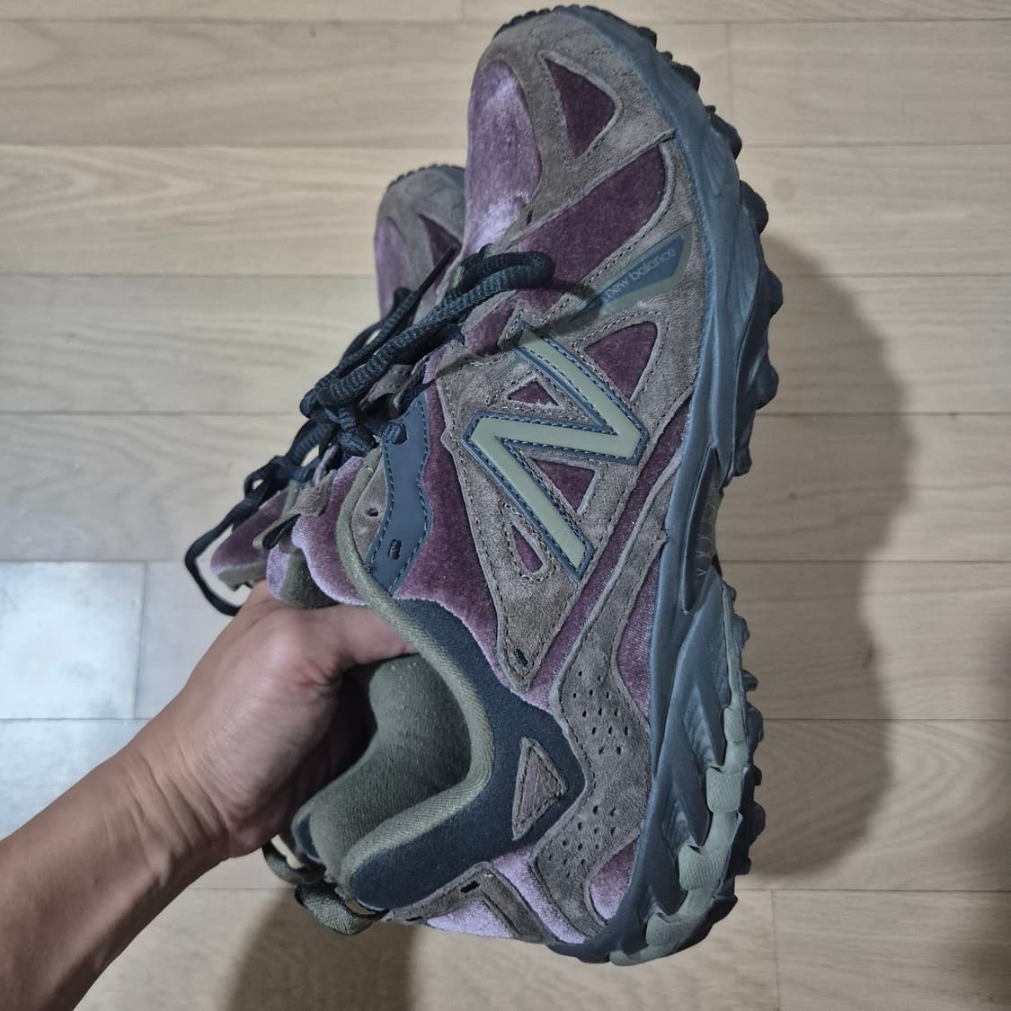 뉴발란스 ml610tw 275 상품이미지1