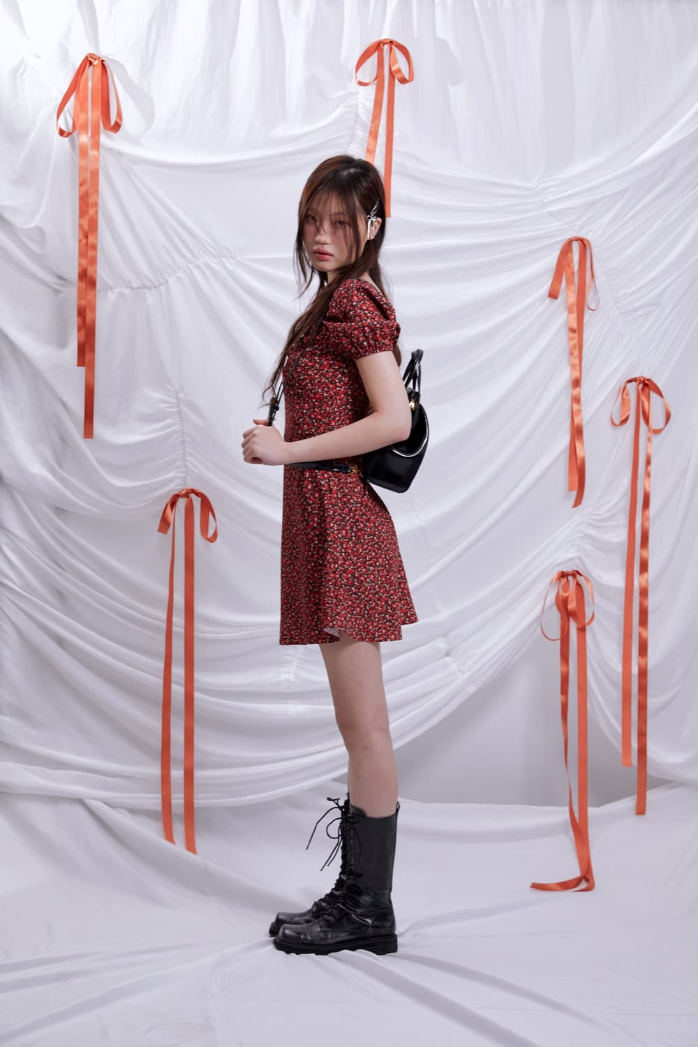 루루서울 Red Pansy Dress (Red)
새상품 상품이미지3