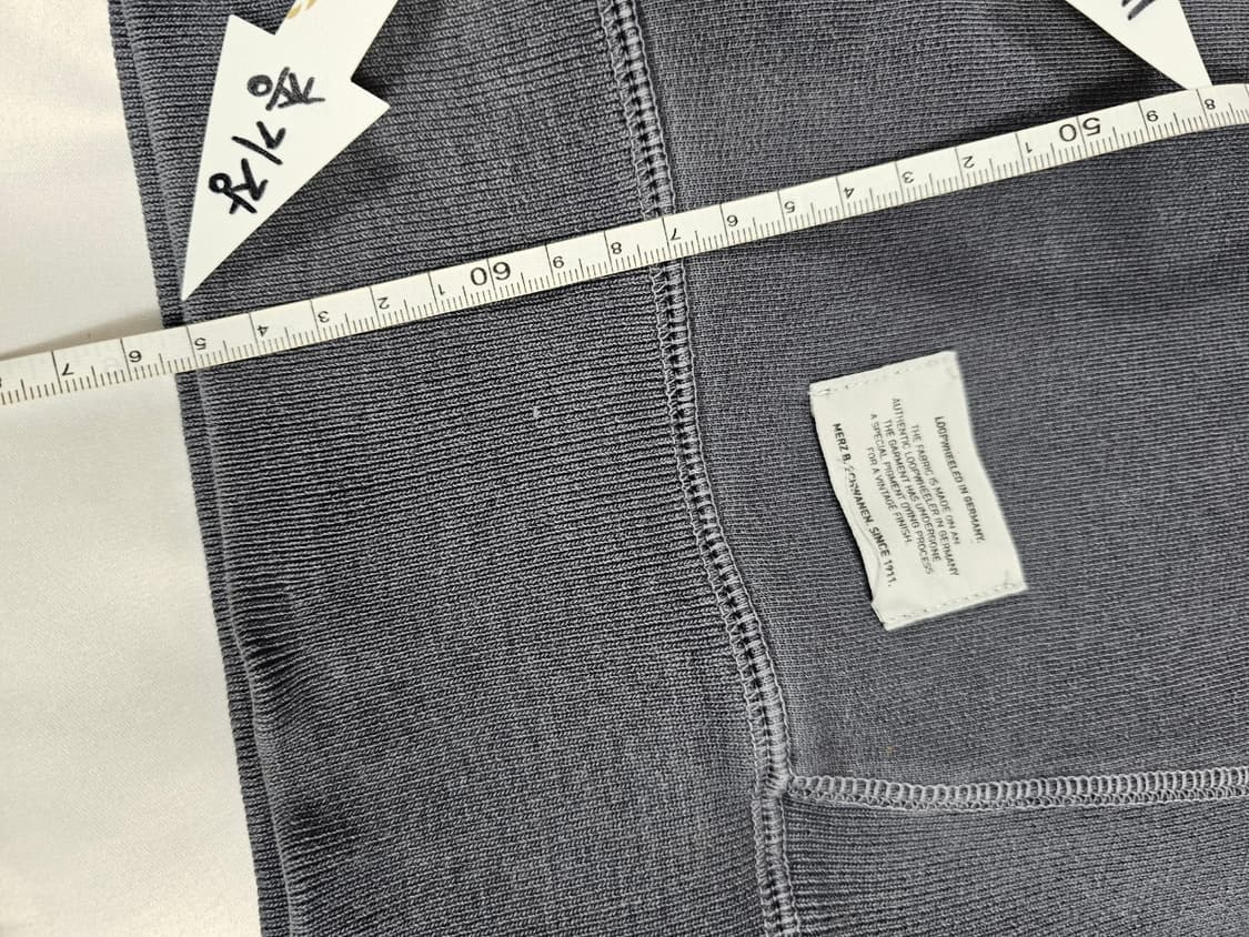 메르츠비슈바넨스웻셔츠 상품이미지6