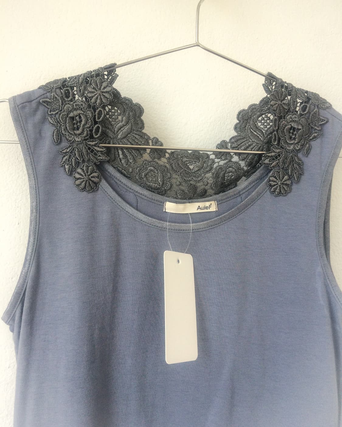 Back lace point sleeveless 상품이미지4