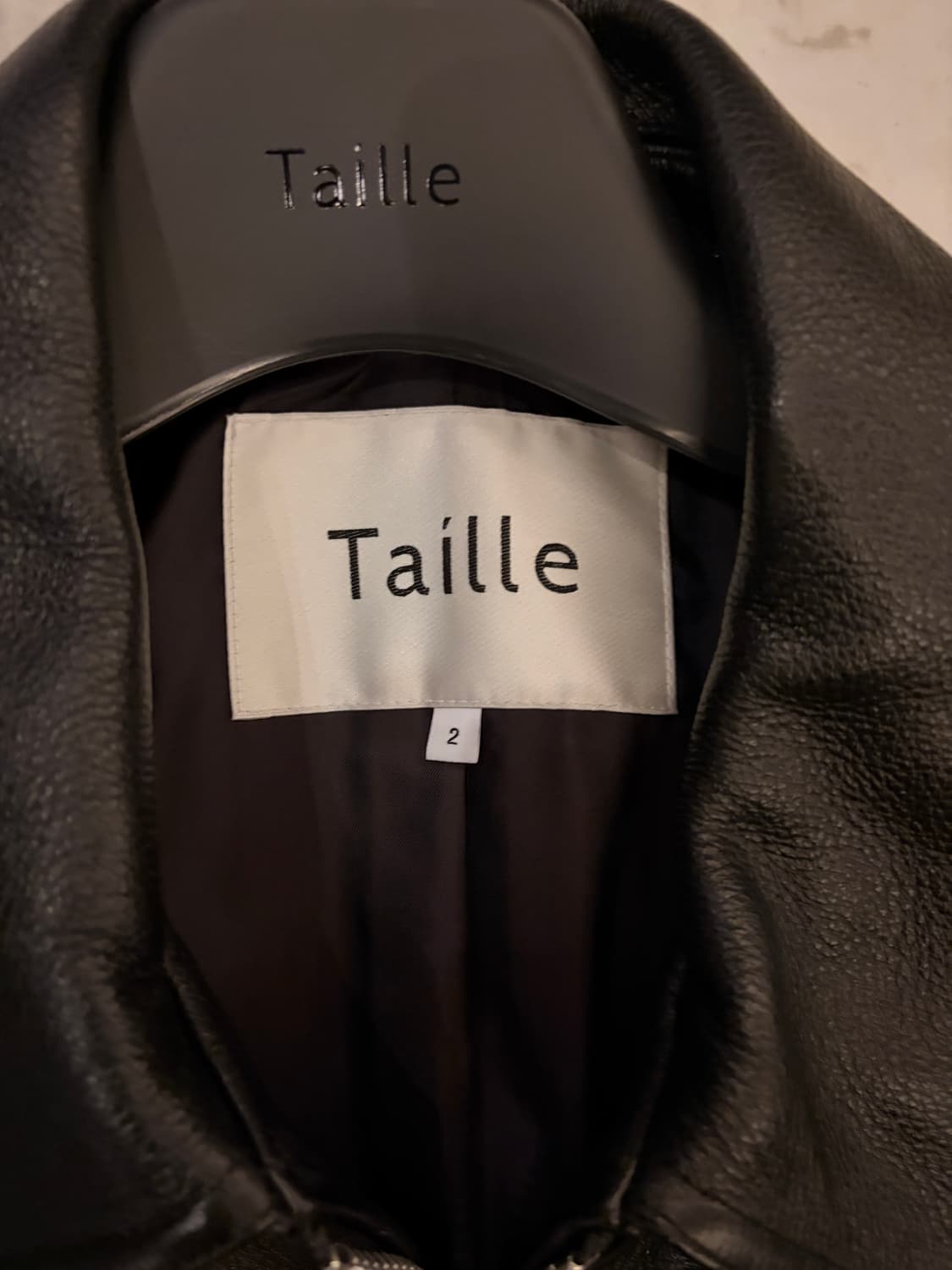 타일레 25ss 레더 봄버 2사이즈 팝니다 상품이미지4