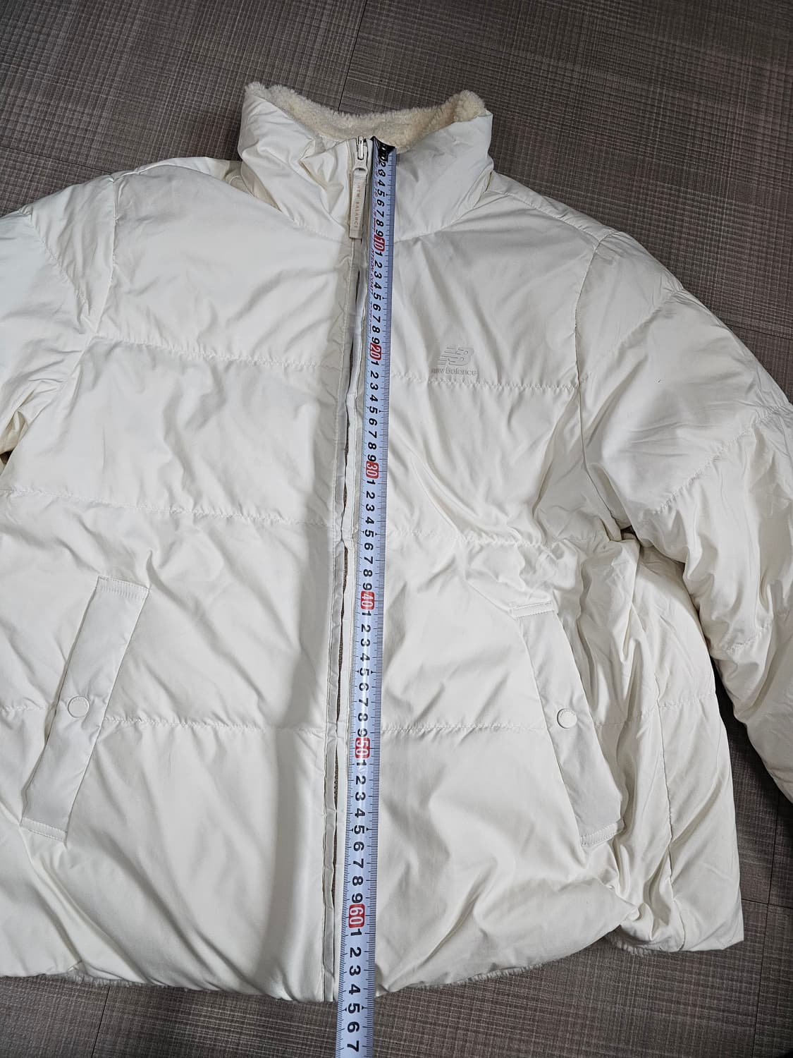 뉴발란스 양면 후리스 구스다운  상품이미지2