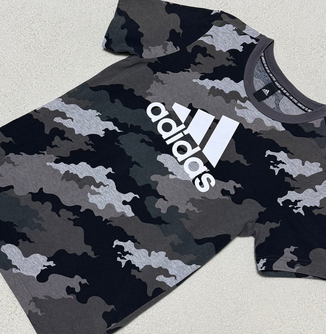 아디다스 카모 반팔 상품이미지3