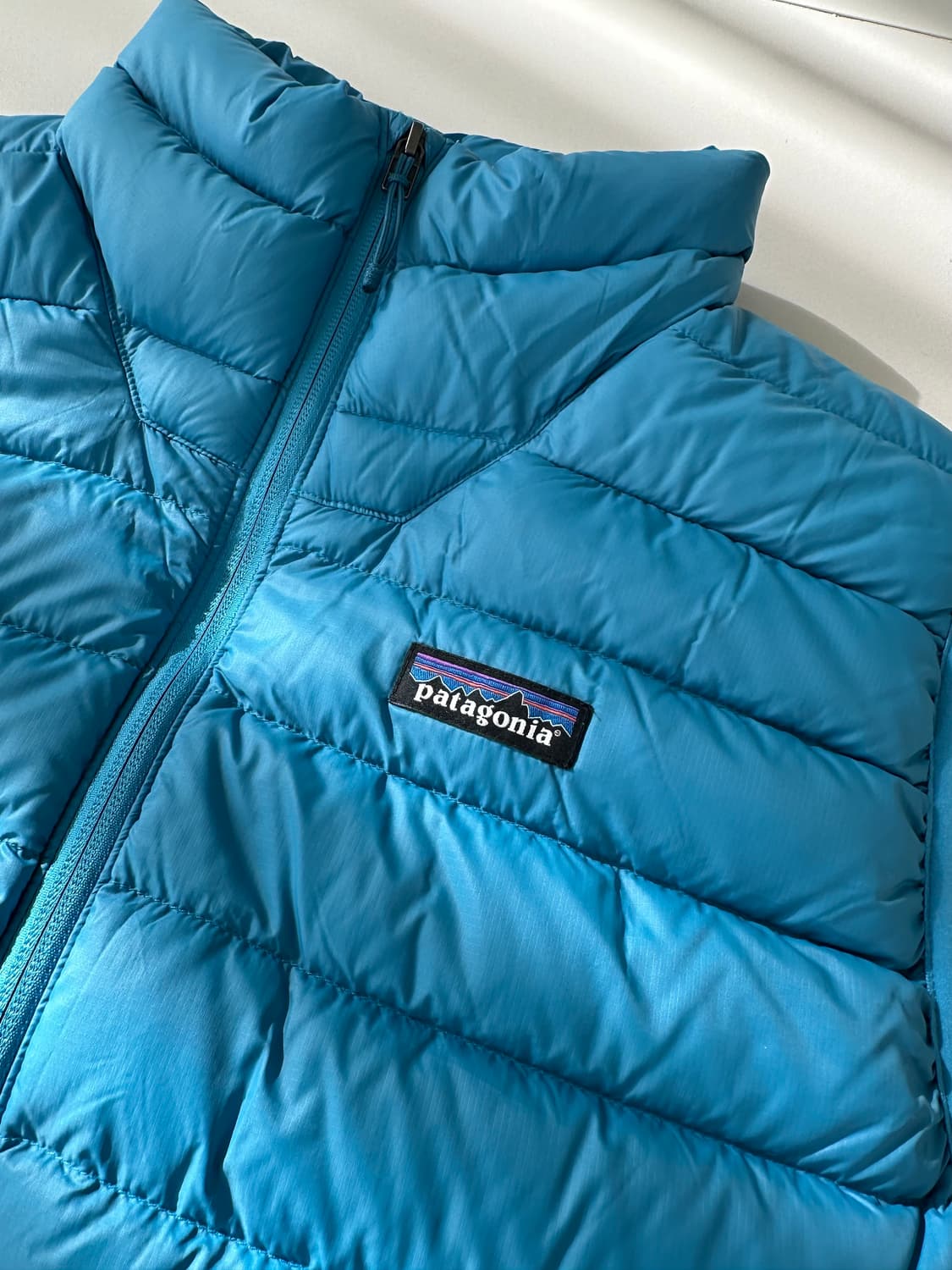 파타고니아 패딩조끼 상품이미지2