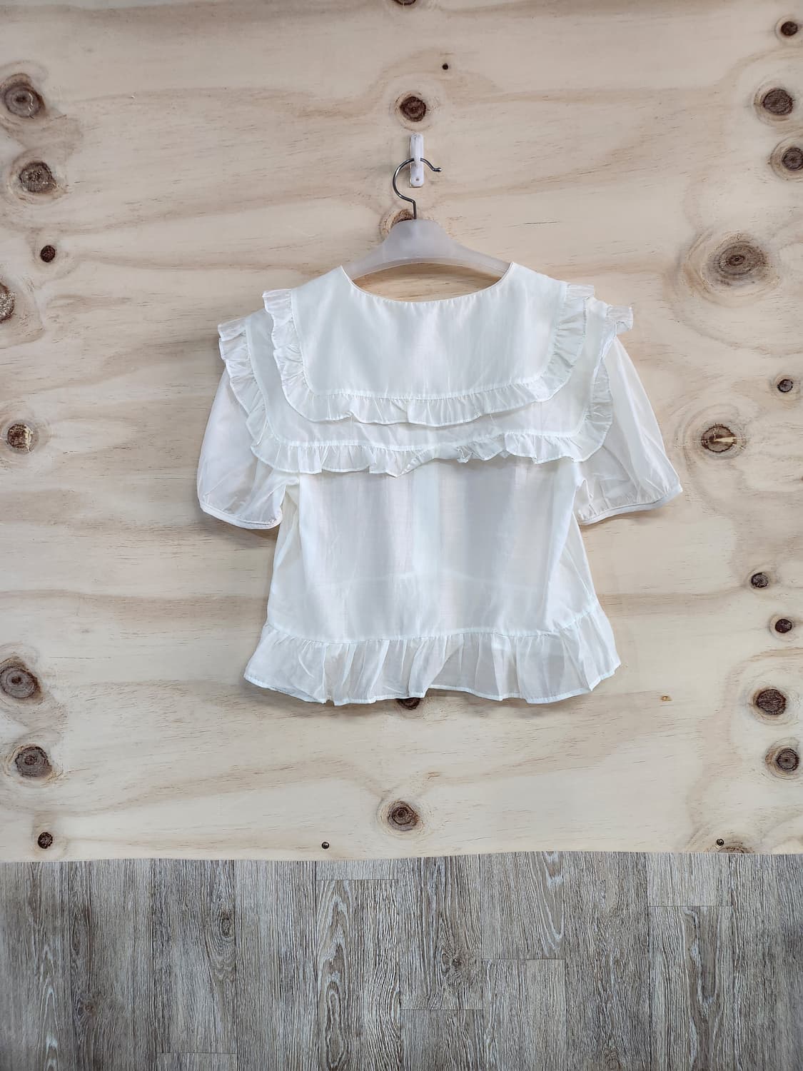 571) 프릴 시스루 반팔 블라우스 상품이미지2