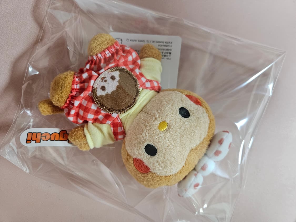 헬로키티 몬치치 콜라보 봉제인형 상품이미지3