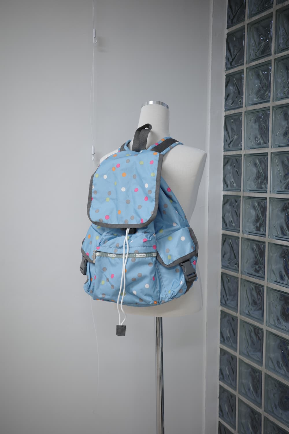 Lesportsac sky-blue dot backpack 상품이미지6