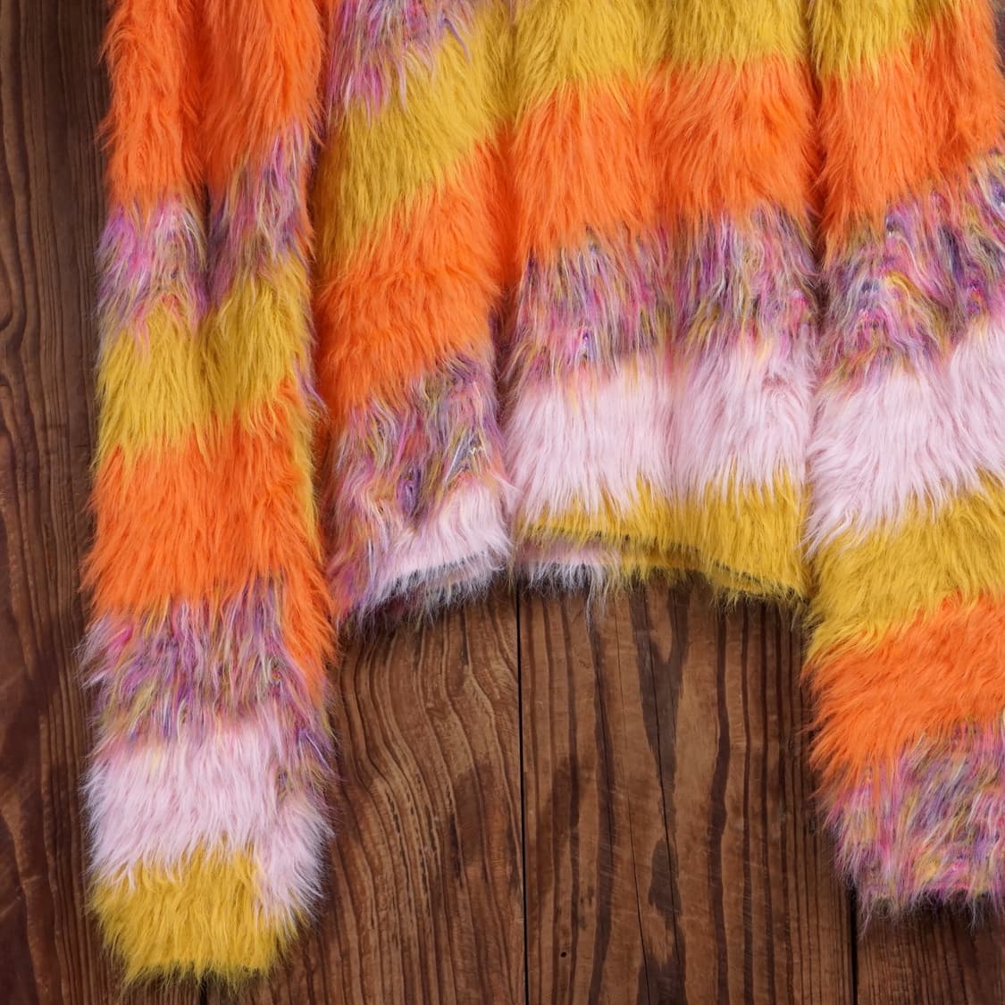 아크네 스튜디오 투어리스트 퍼 스웻 상품이미지5