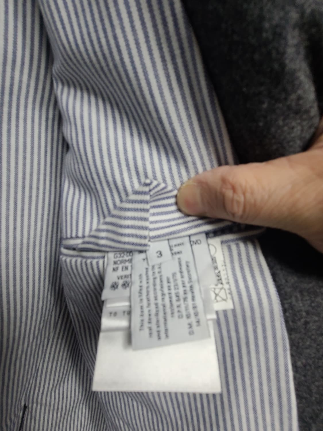 [3 SIZE] 몽클레어 감마 블루 패디드 블레이저 상품이미지9