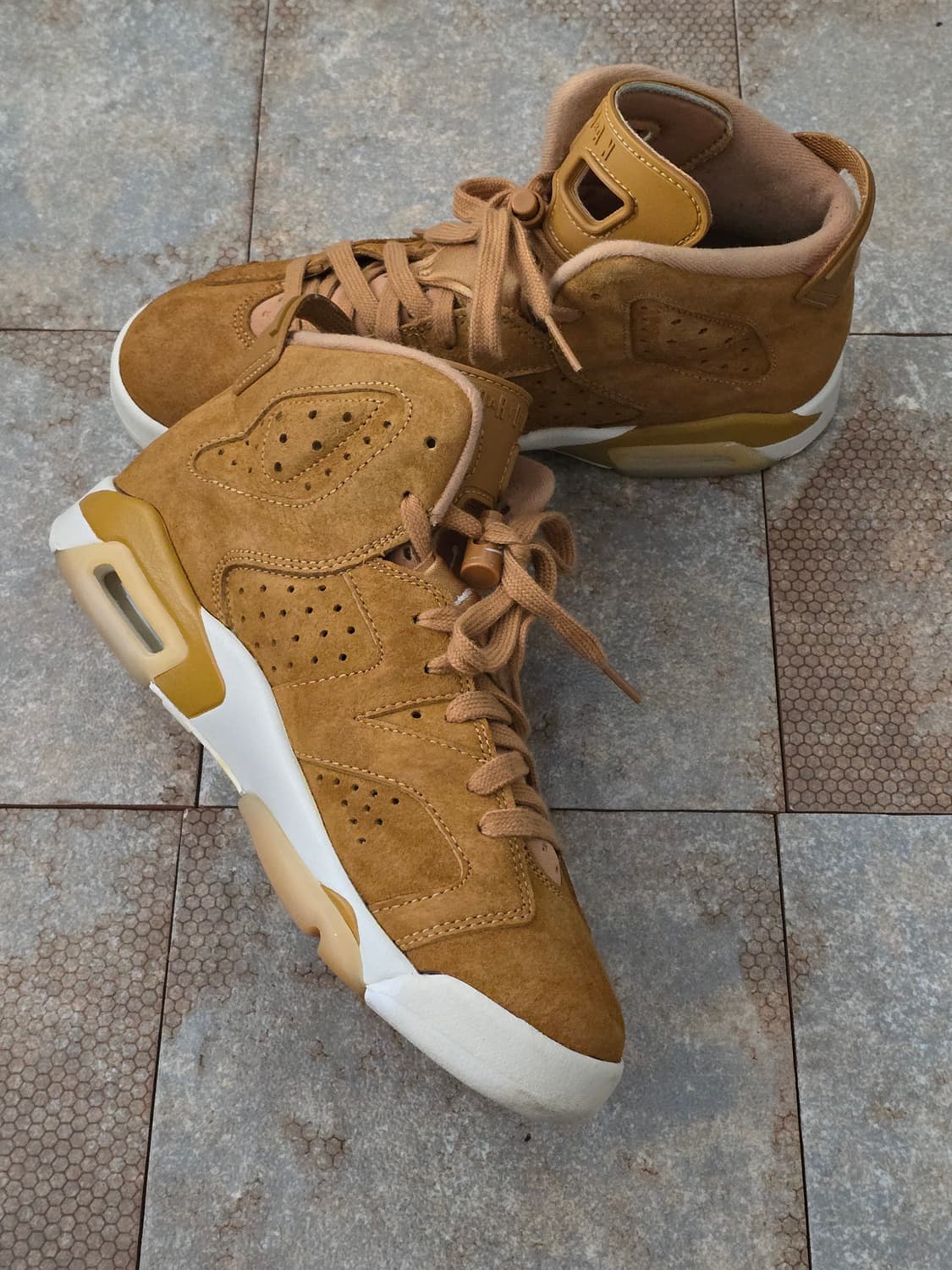 (245)나이키 조던 6 레트로 위트 된장 상품이미지4