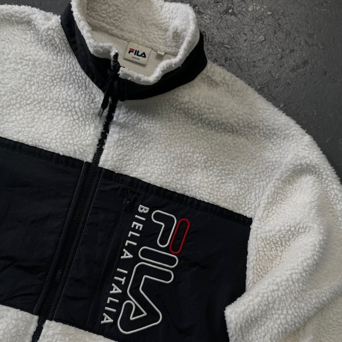 95-100 FILA  휠라 뽀글이 후리스 상품이미지2