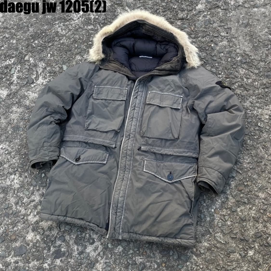 스톤아일랜드 롱패딩 상품이미지2