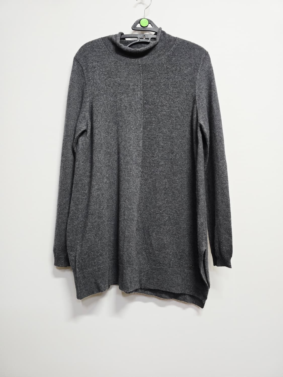 헤리티지 모크넥 니트 롱 스웨터 캐시미어 상품이미지1