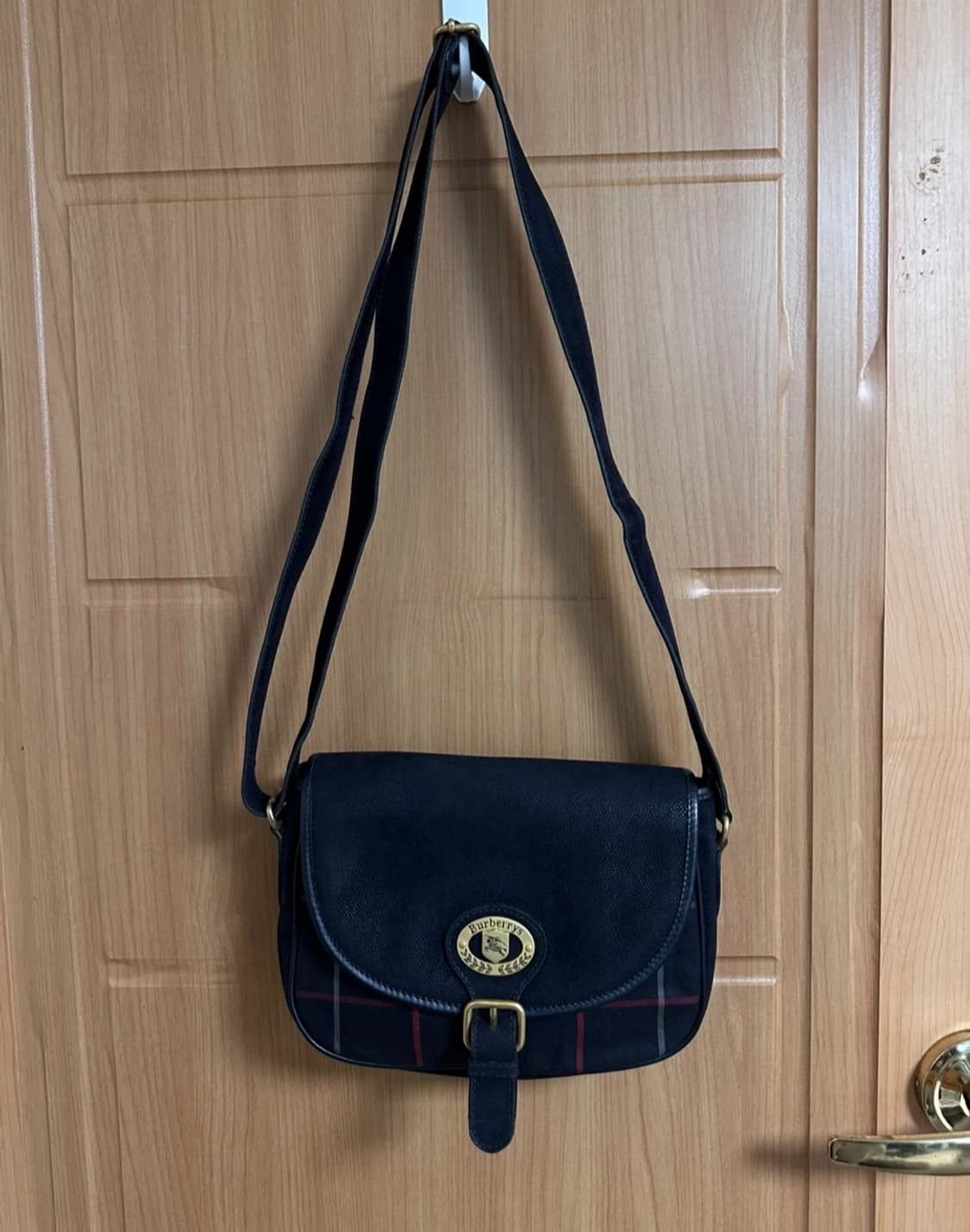 버버리 타탄체크 크로스백 상품이미지7