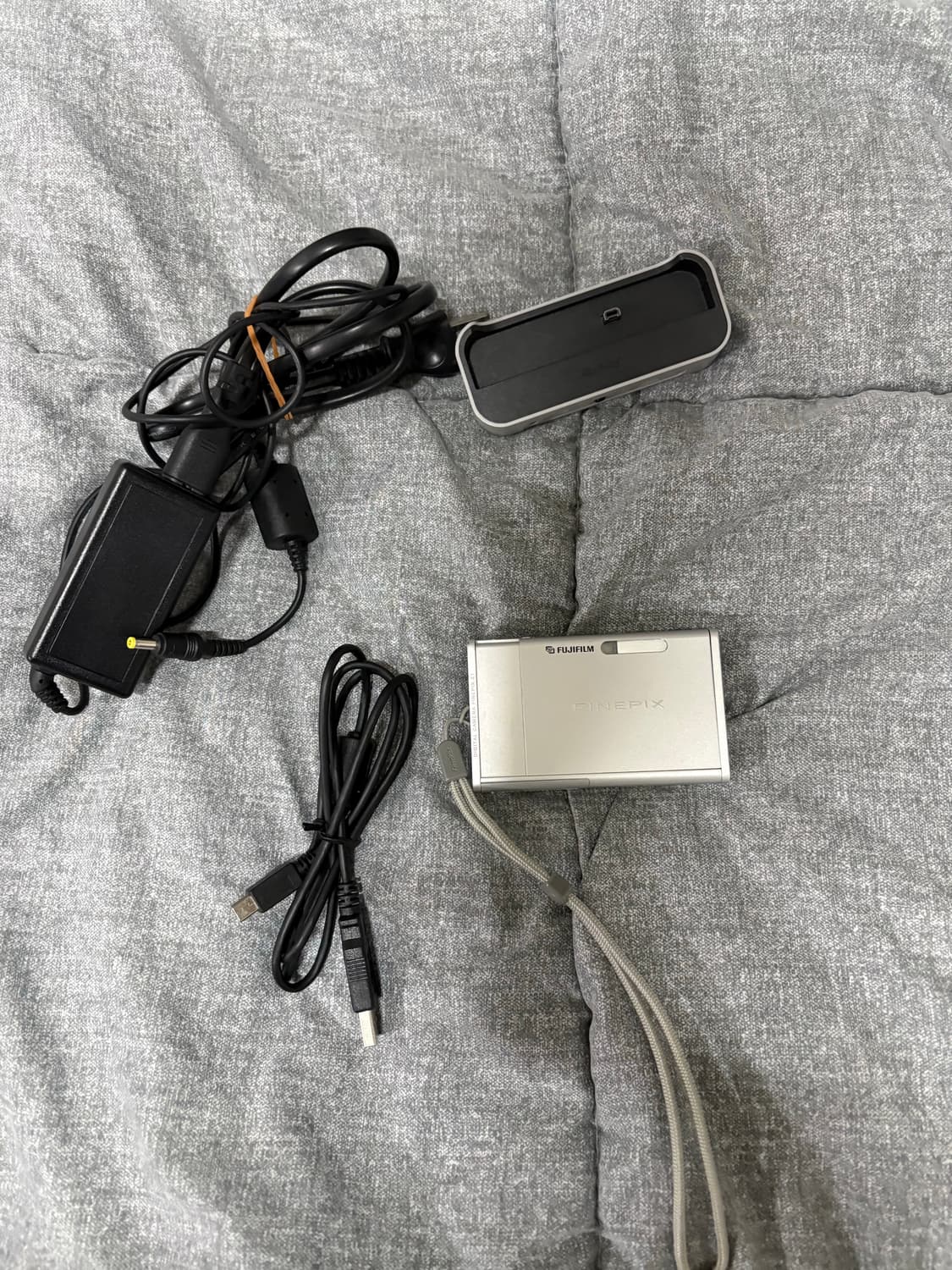 작례 O) 후지필름 FinePix Z1 실버 디지털 카메라 상품이미지1