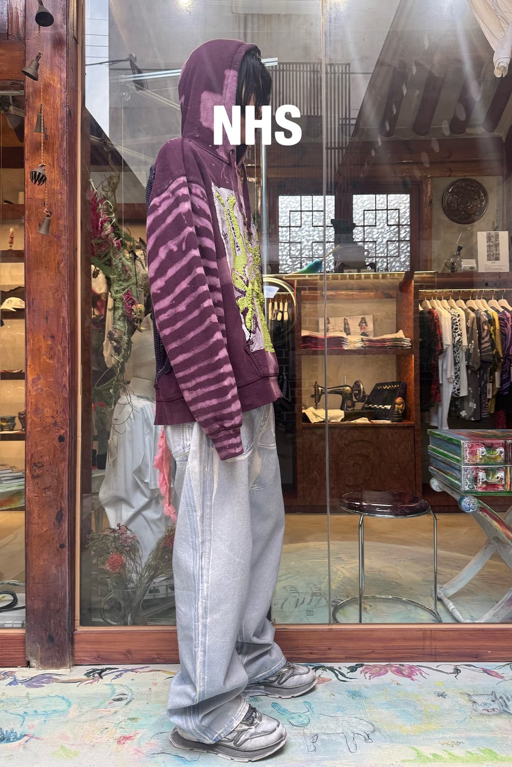 EPI•TAPH london hand graphic Hoodie 상품이미지4