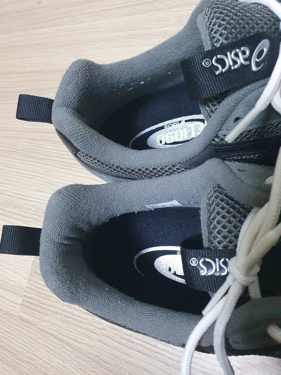 아식스 젤 1090 v2 오이스터 그레이 305 상품이미지8