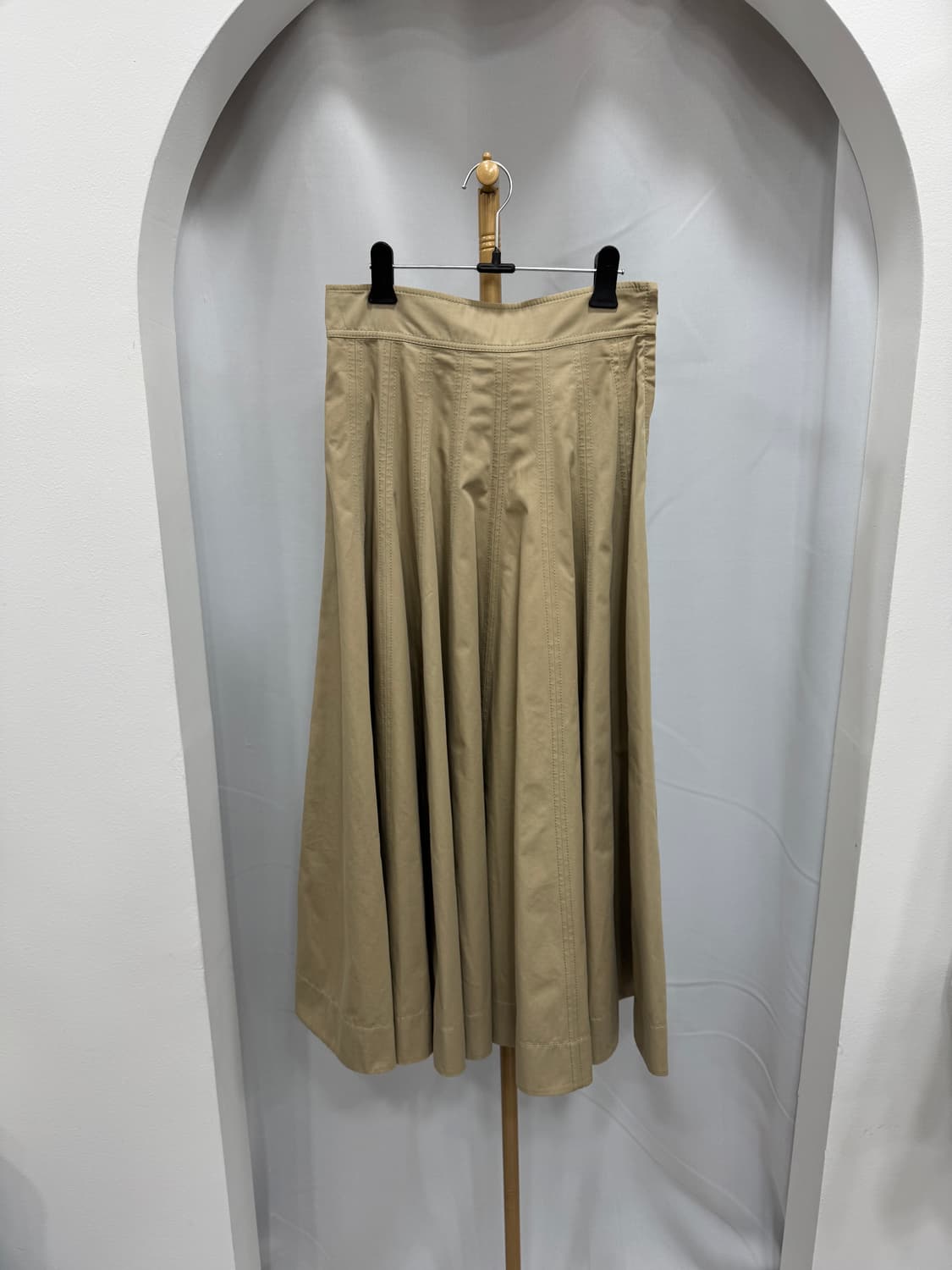 디올 미드 플레어 치마 스커트 36사이즈  상품이미지1