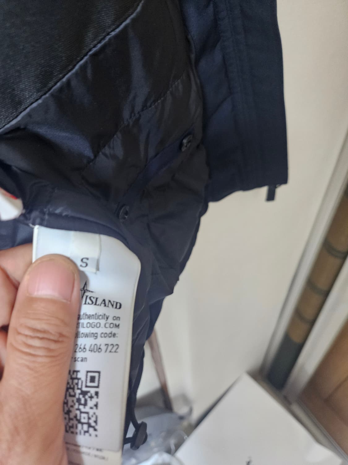 스톤아일랜드 프리마로프 소프트쉘 경량패딩s 상품이미지8