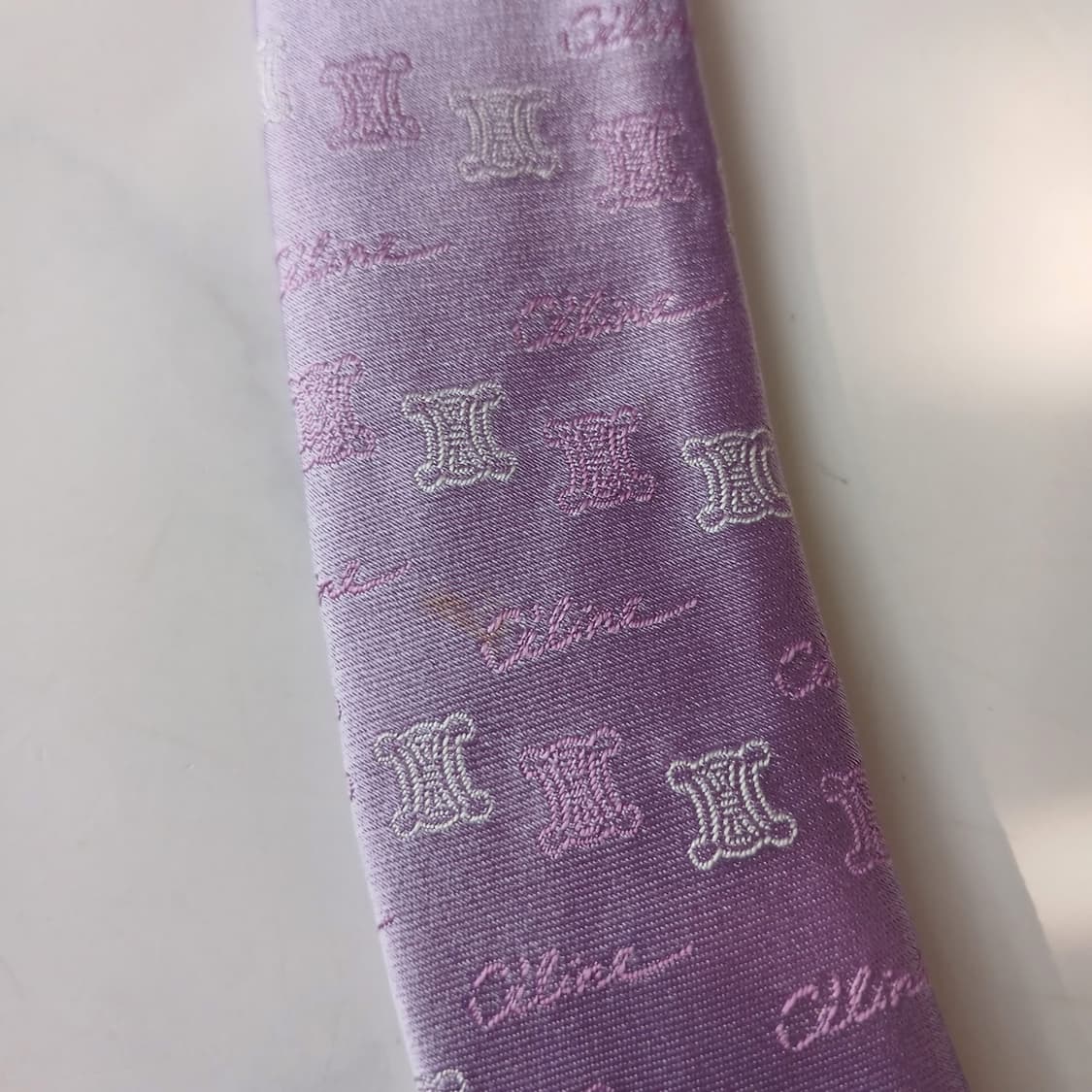 셀린느 실크 바이올렛 자카드 로고 넥타이 9cm A등급 A19524
 상품이미지9