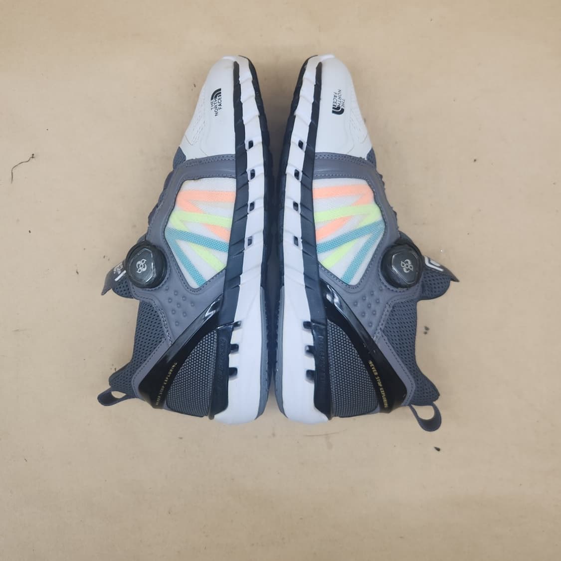 노스페이스 다이나믹 하이킹 트레킹화 245 상품이미지5