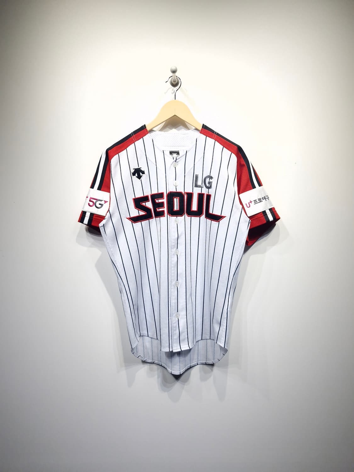 데상트 LG트윈스 어센틱 서울유니폼 채은성 마킹 상품이미지1