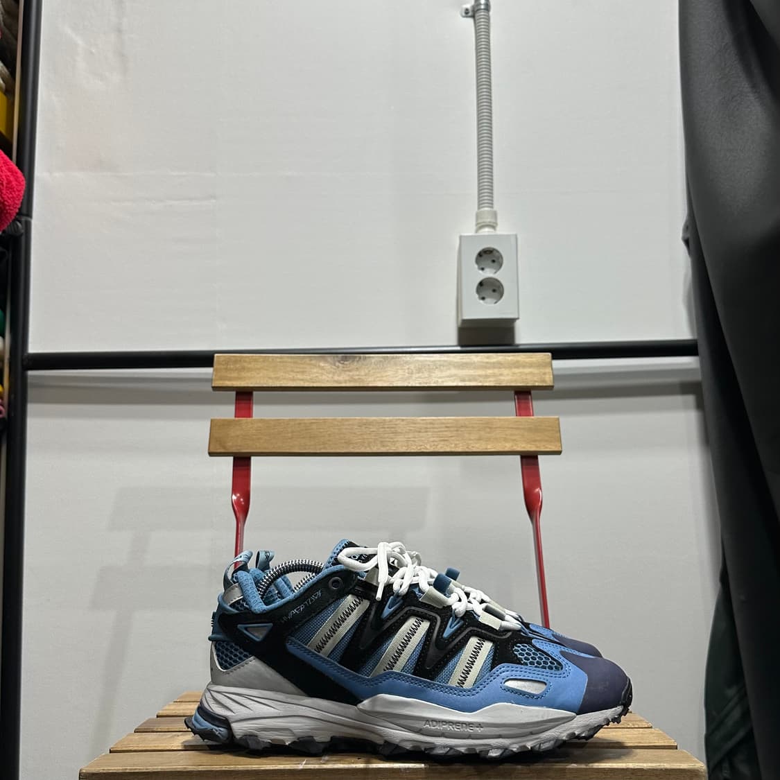 270) 아디다스 트레킹화 남성 남지 운동화 하이퍼터프 얼터드 블루 상품이미지1