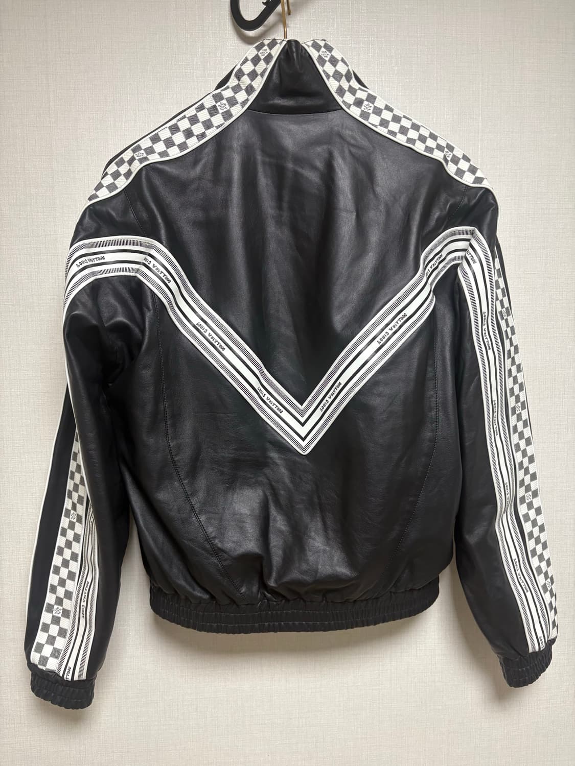 [새상품급] 루이비통 레더 다미에 자켓 상품이미지2