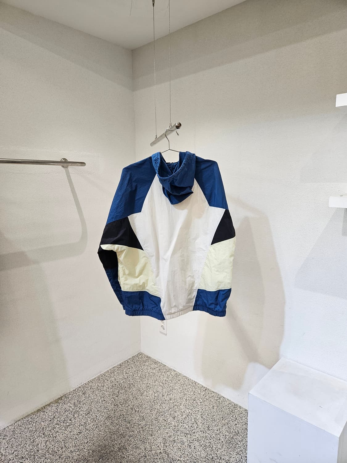 나이키 헤리티지 윈드러너 바람막이 상품이미지2