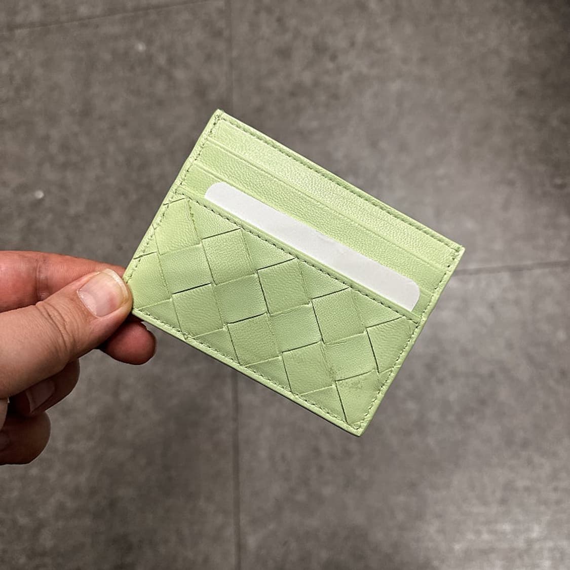(정품/새상품) 보테가베네타 허브 컬러 인트레치아토 카드지갑 상품이미지3
