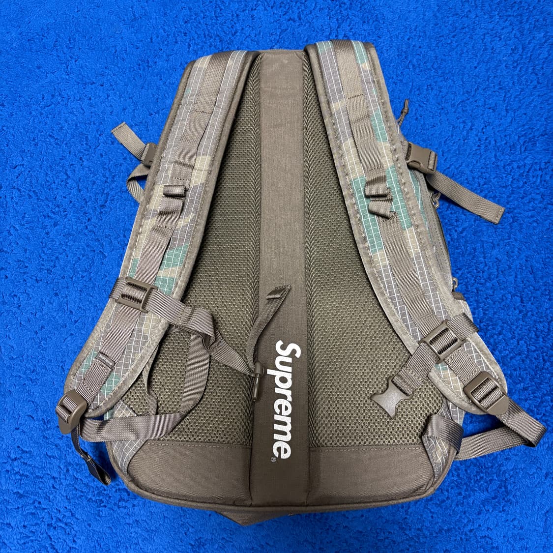 슈프림 우드랜드 카모 백팩 상품이미지2