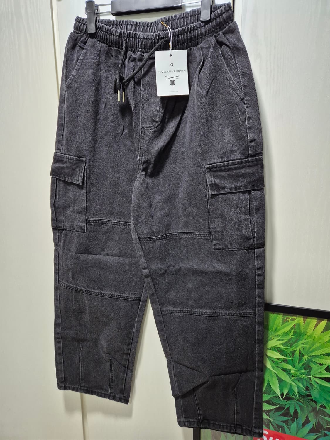 (세일)(새상품)워싱 데님 카고 조거 팬츠. 블랙 상품이미지3