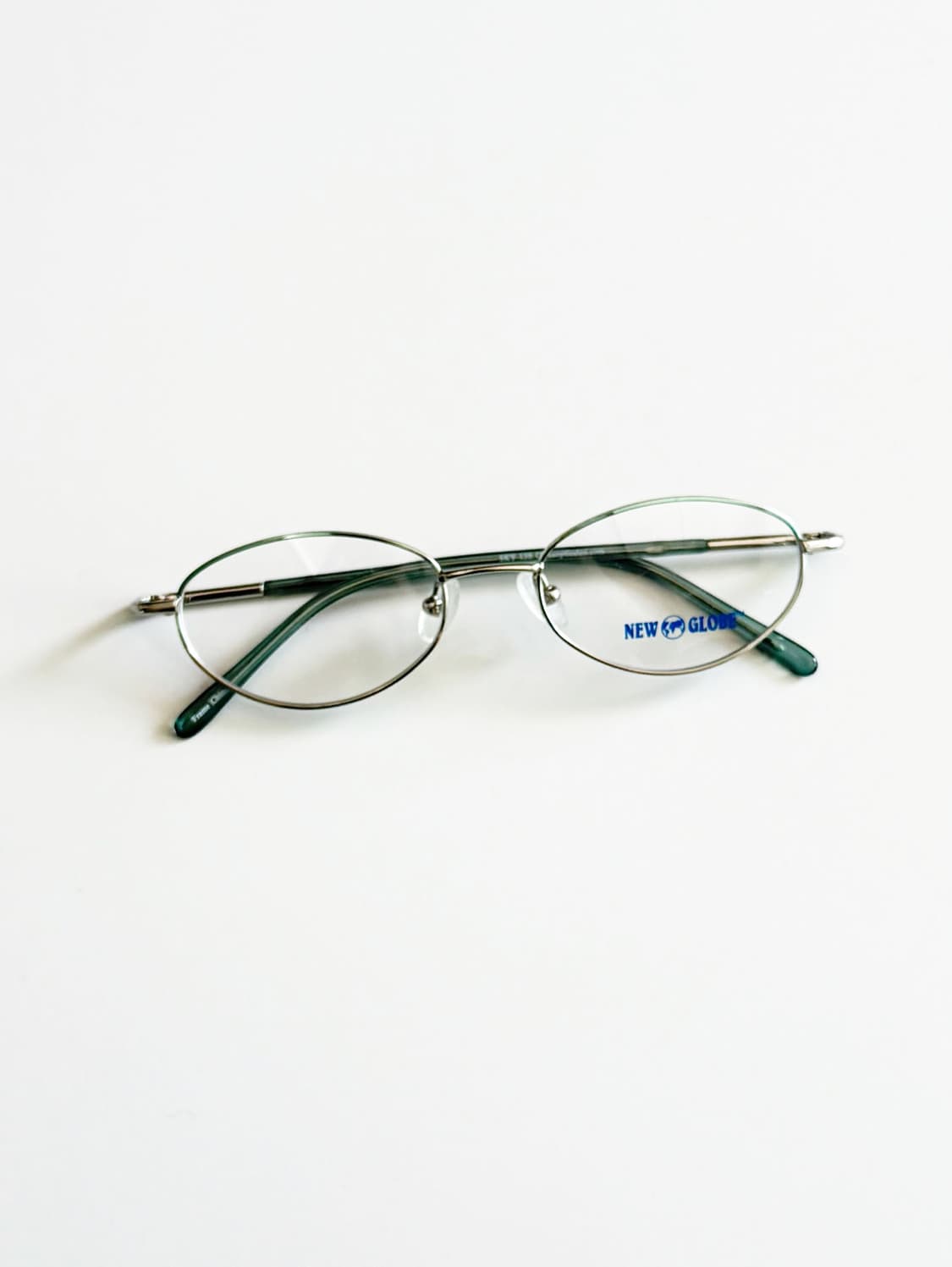 90s NEW GLOBE 실버톤 메탈 슬림 오벌 빈티지 안경 상품이미지2